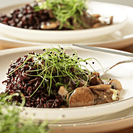 Chestnut Mushroom with Garlic with wild rice recipe
