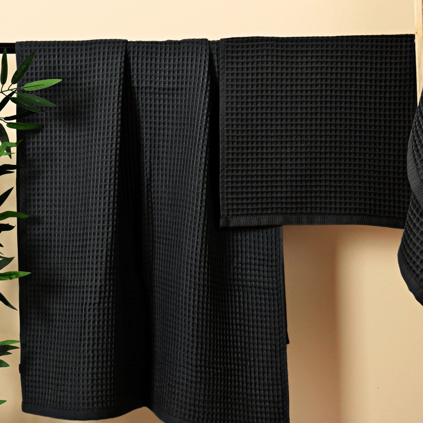 Black Waffle Weave Towels Sets - 2 Bath, 2 Hand Towels