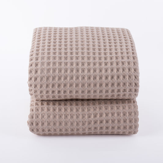 Daniela Sevelius special order